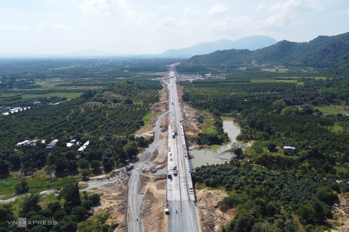 Cao tốc Nha Trang - Cam Lâm thành hình