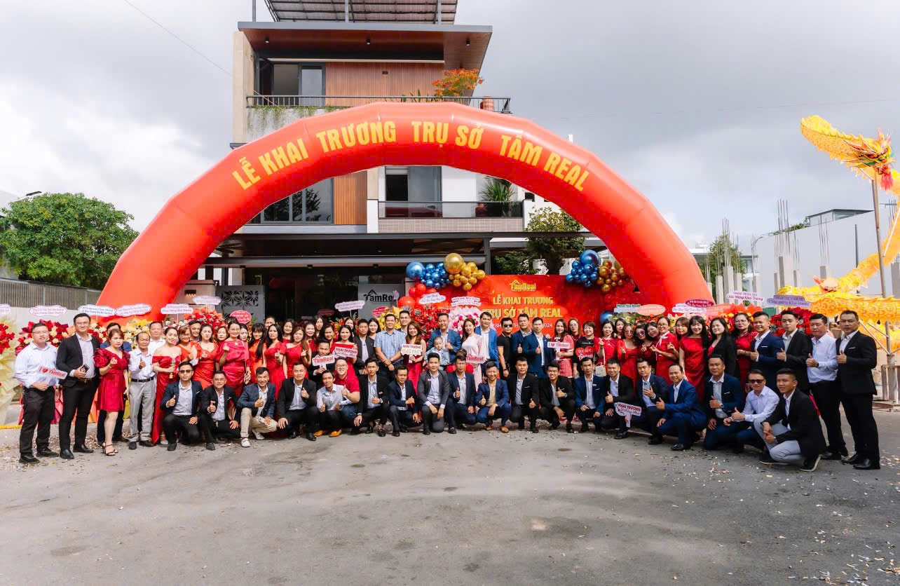 HOẠT ĐỘNG CÔNG TY